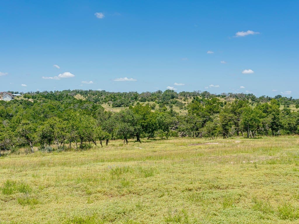 4.46 acres in Gillespie County - photo 6