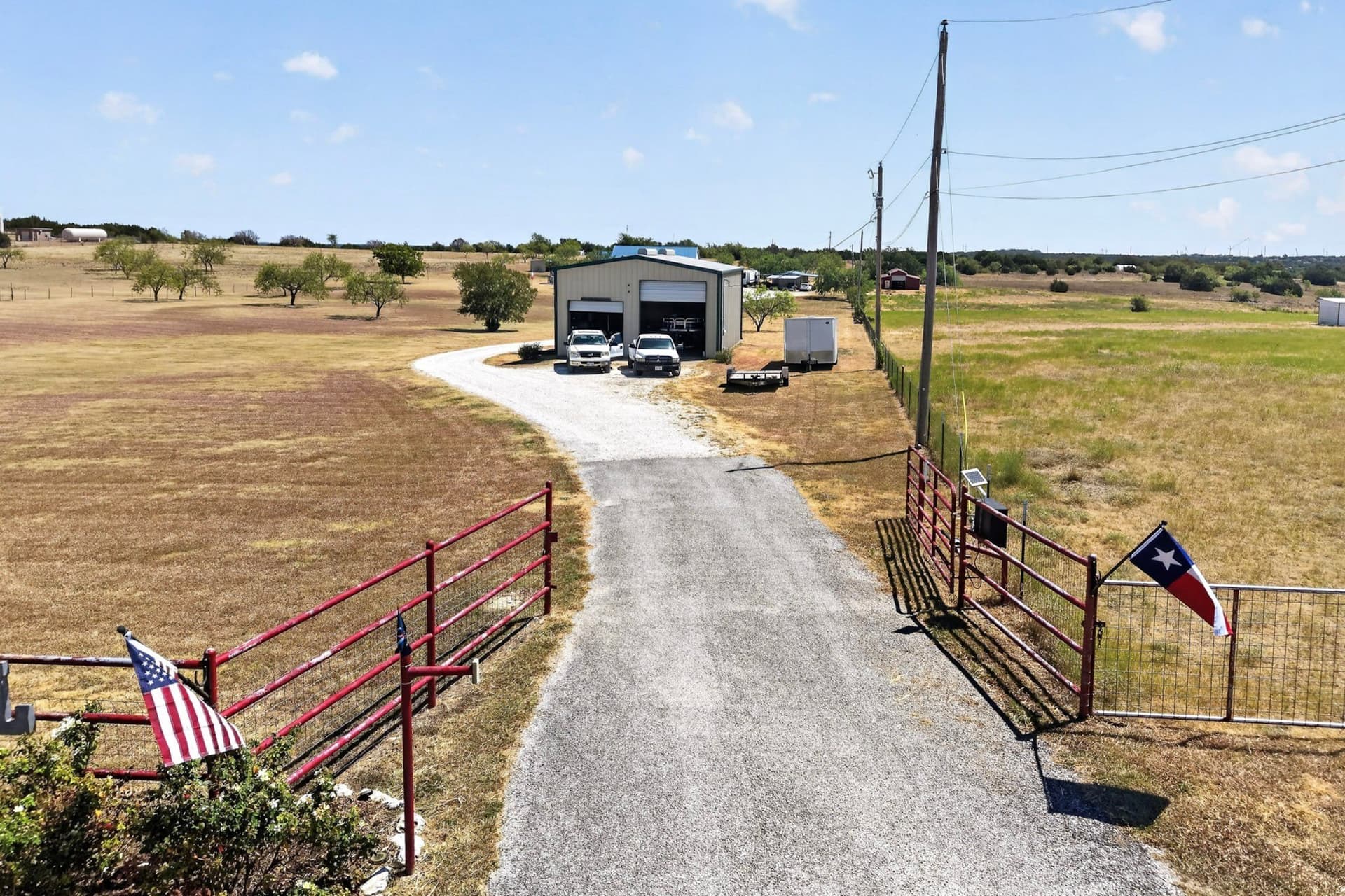 14 acres in Bosque County - photo 4