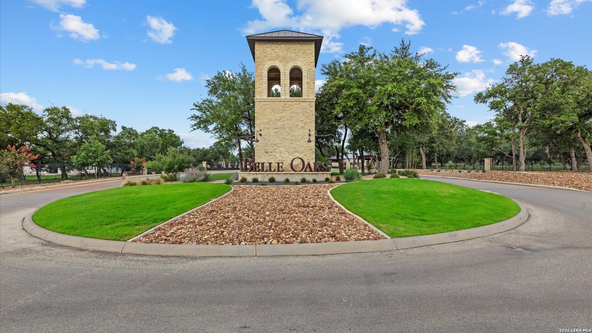 2.14 acres in Comal County gallery image 3