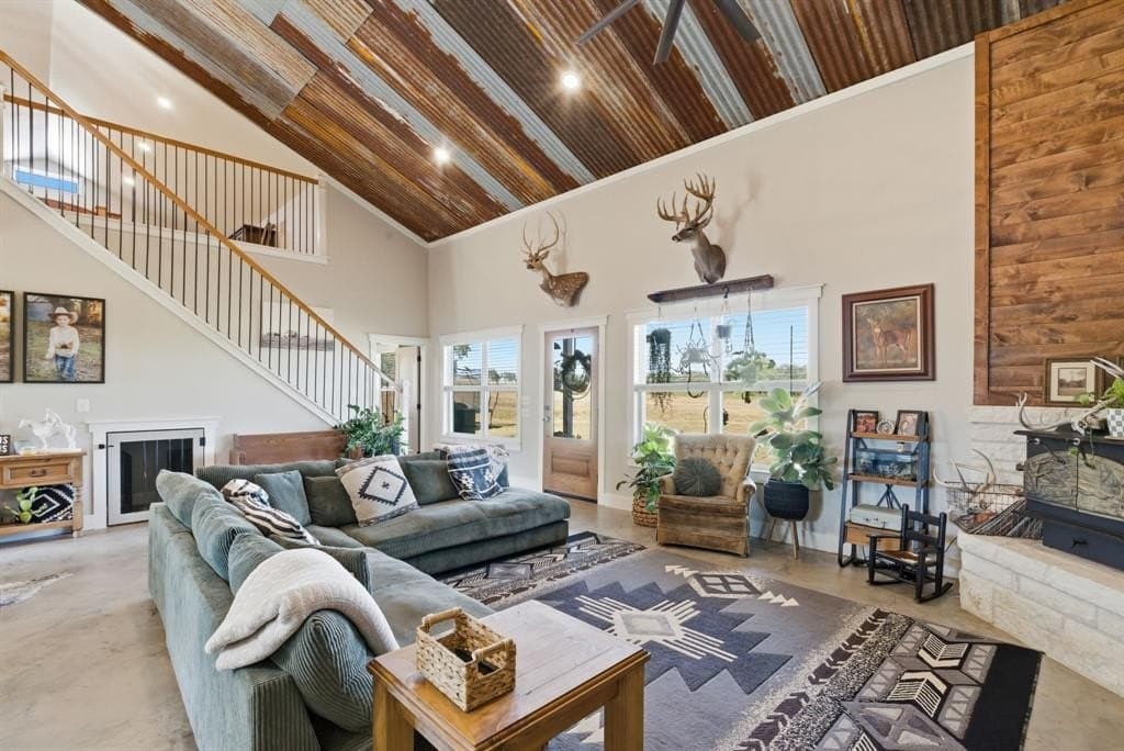 12 acres in Palo Pinto County gallery image 3