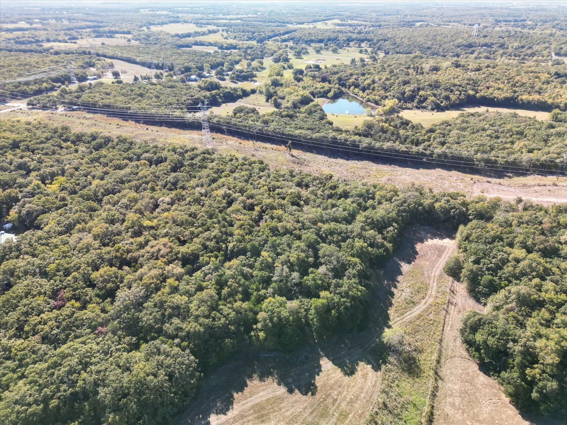 11.05 acres in Cooke County - photo 3