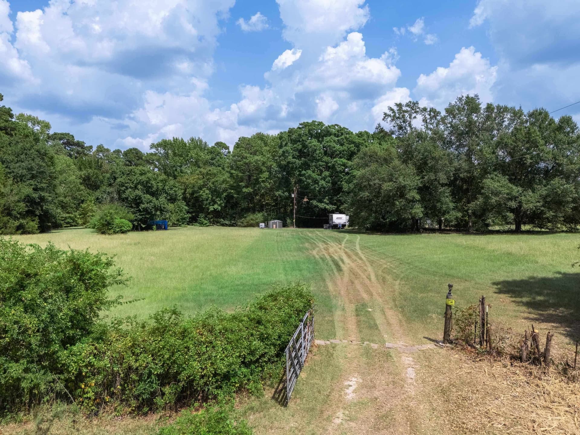5.46 acres in Smith County - photo 9