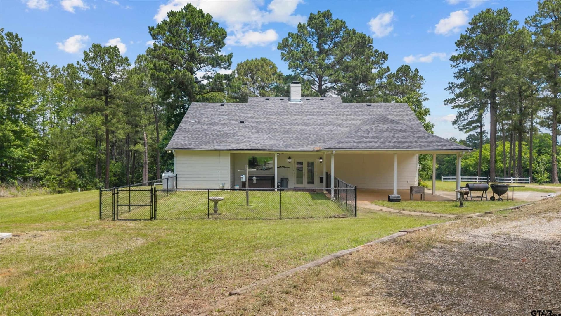 73.04 acres in Smith County - photo 32