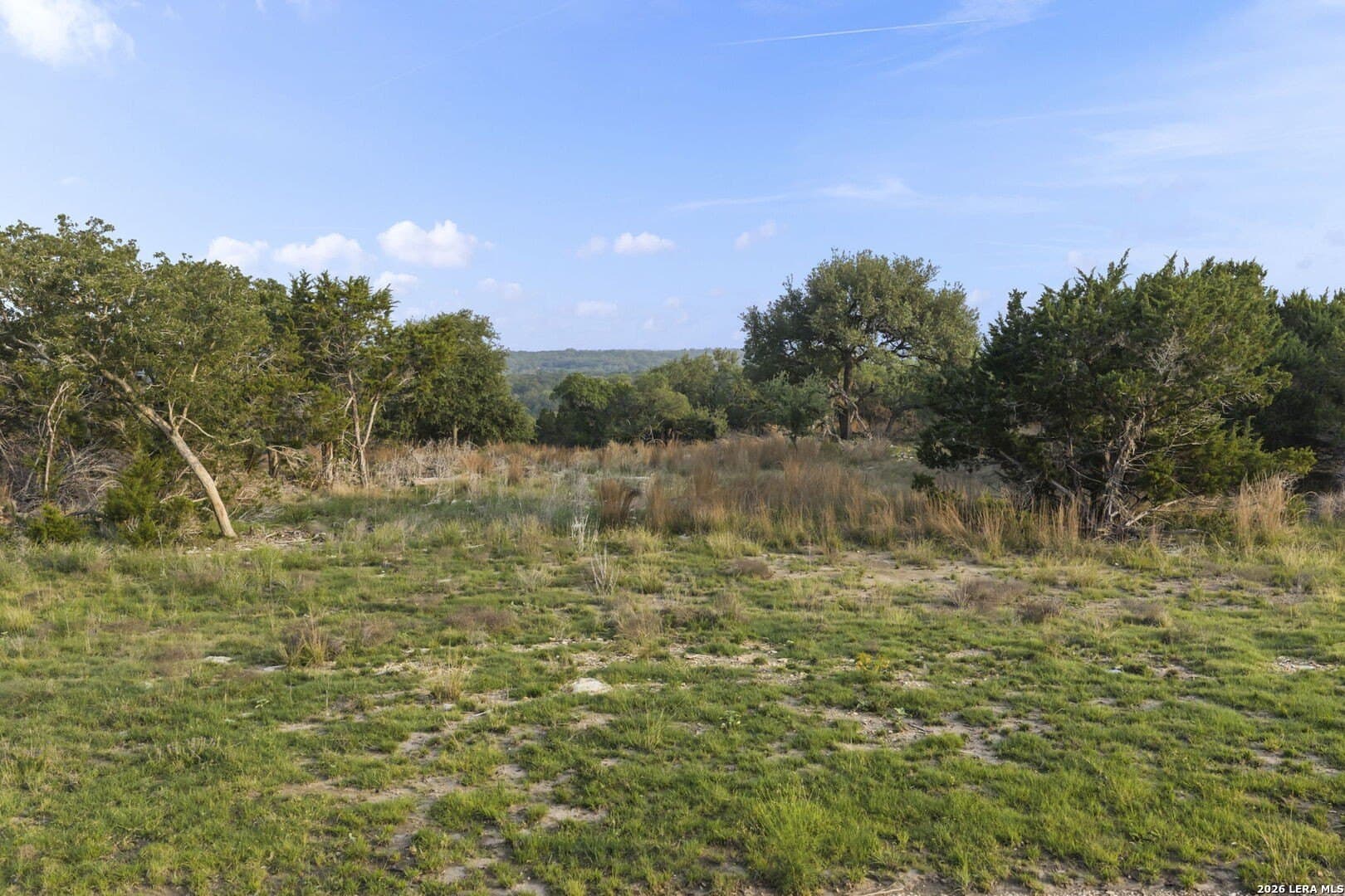 1.72 acres in Kendall County gallery image 3