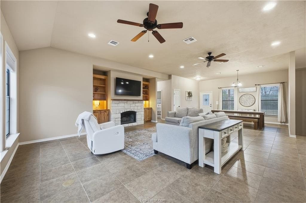 34.67 acres in Grimes County gallery image 2