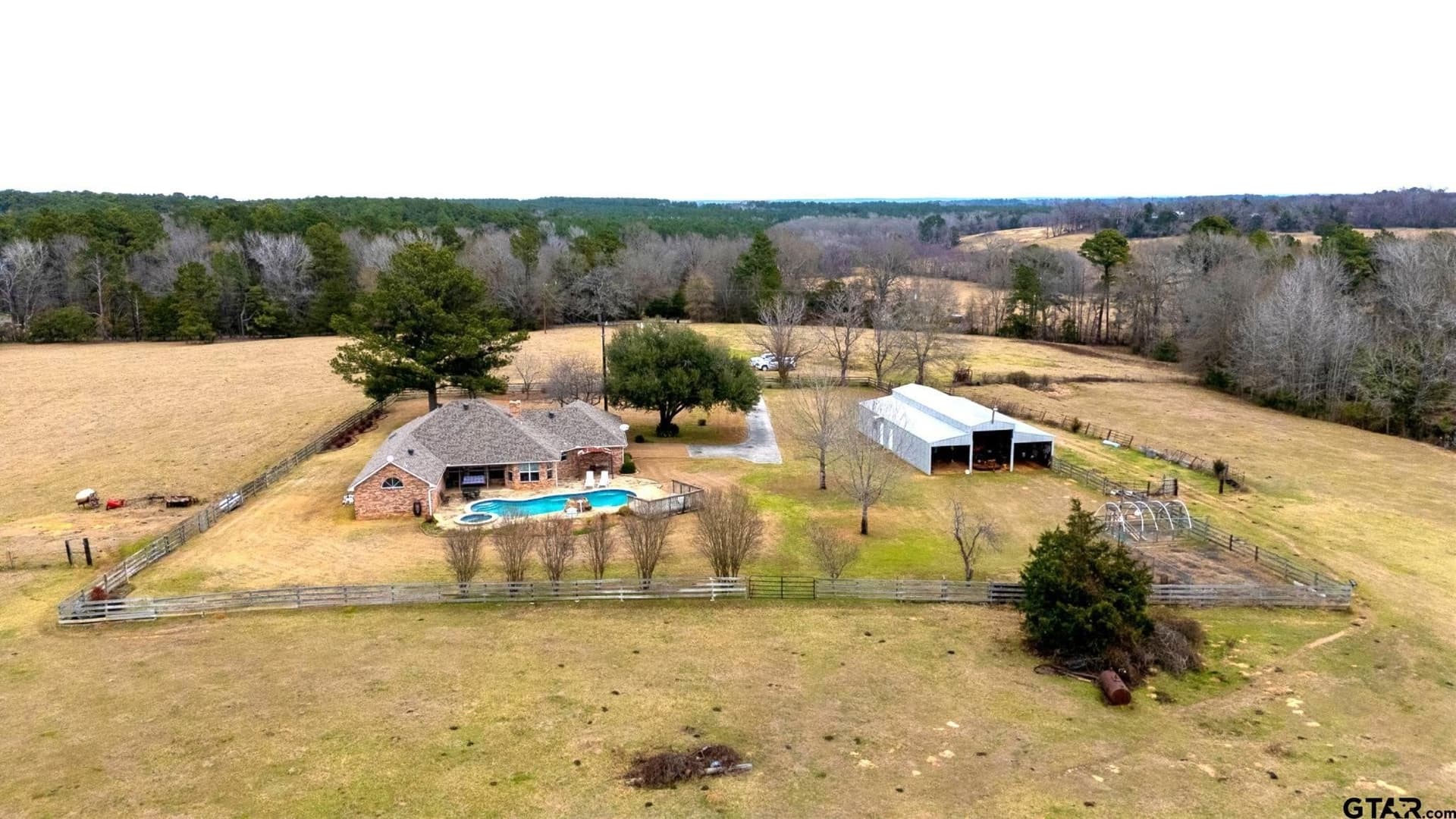 53.62 acres in Smith County gallery image 3