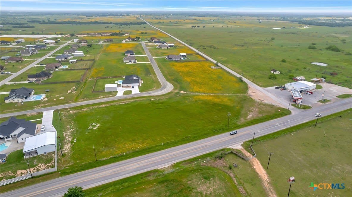 1.06 acres in Victoria County featured view