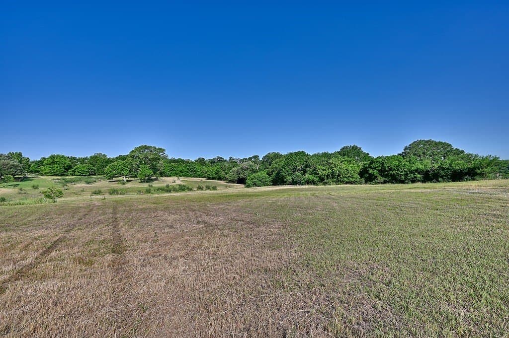 7.43 acres in Washington County