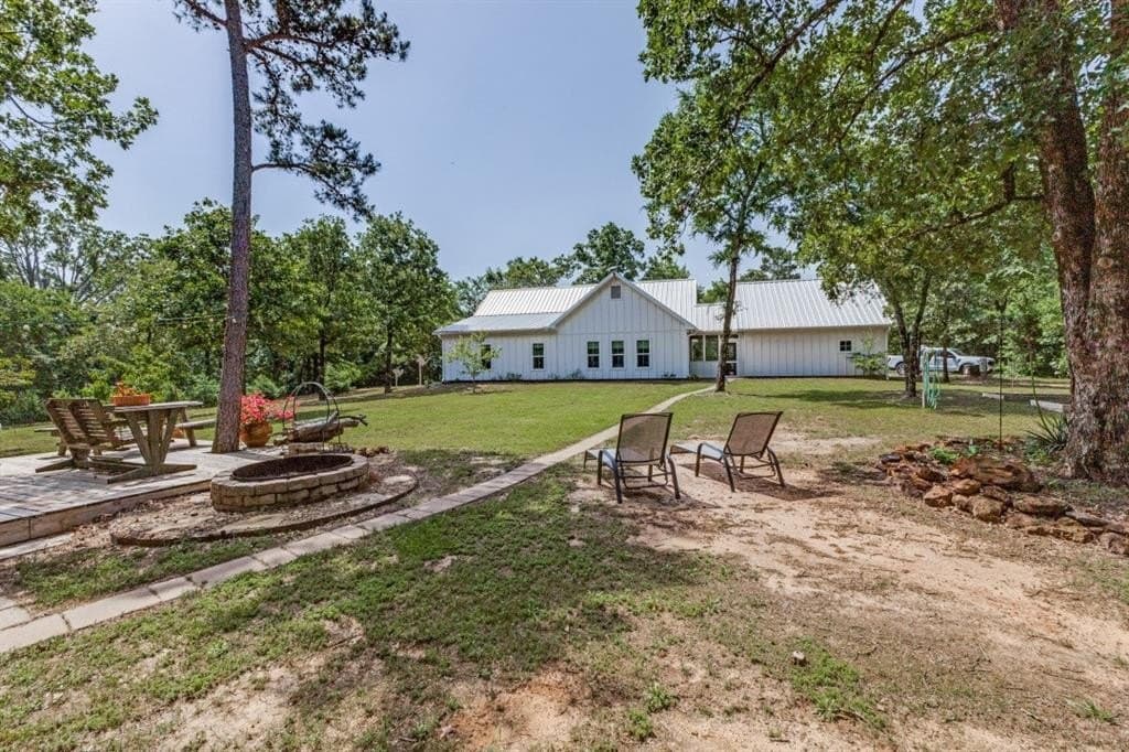 10 acres in Wood County gallery image 4