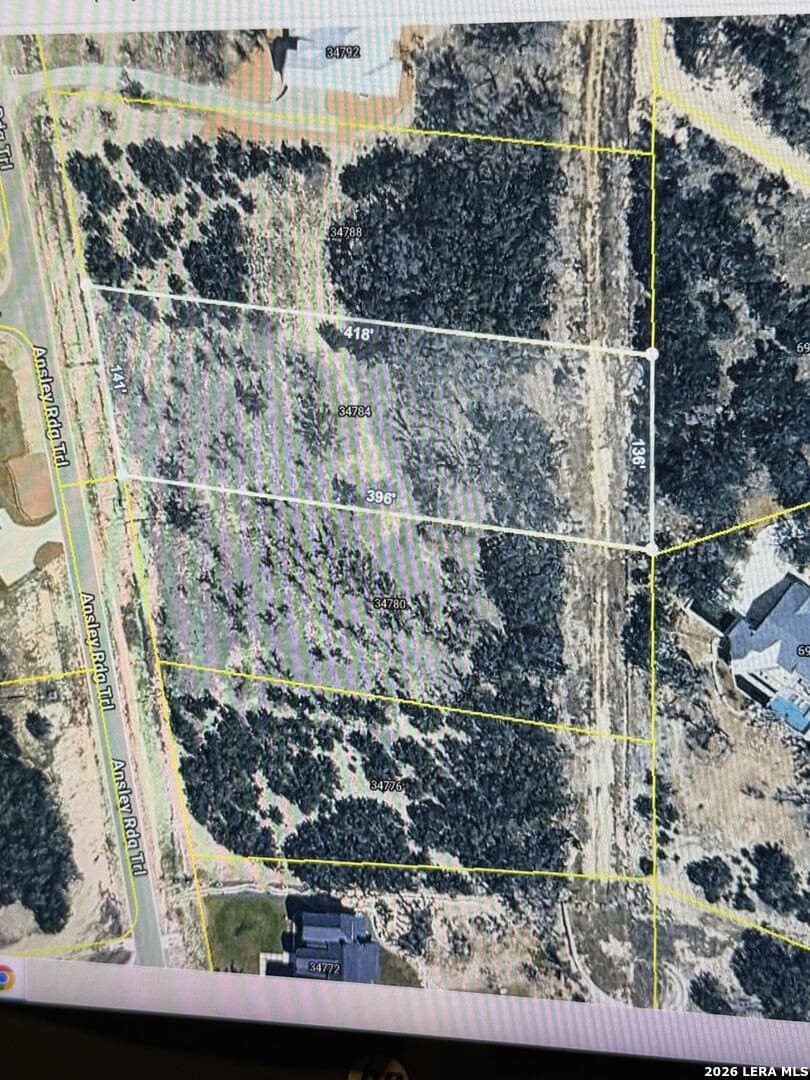 1.26 acres in Comal County