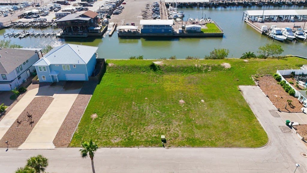 0.25 acres in San Patricio County - photo 10