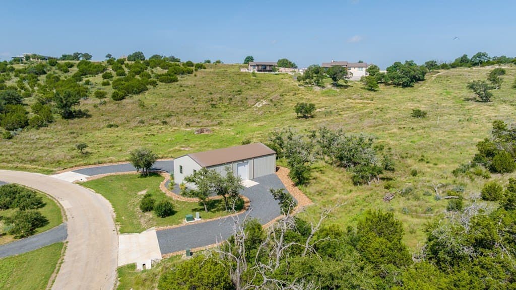 3.25 acres in Gillespie County gallery image 2
