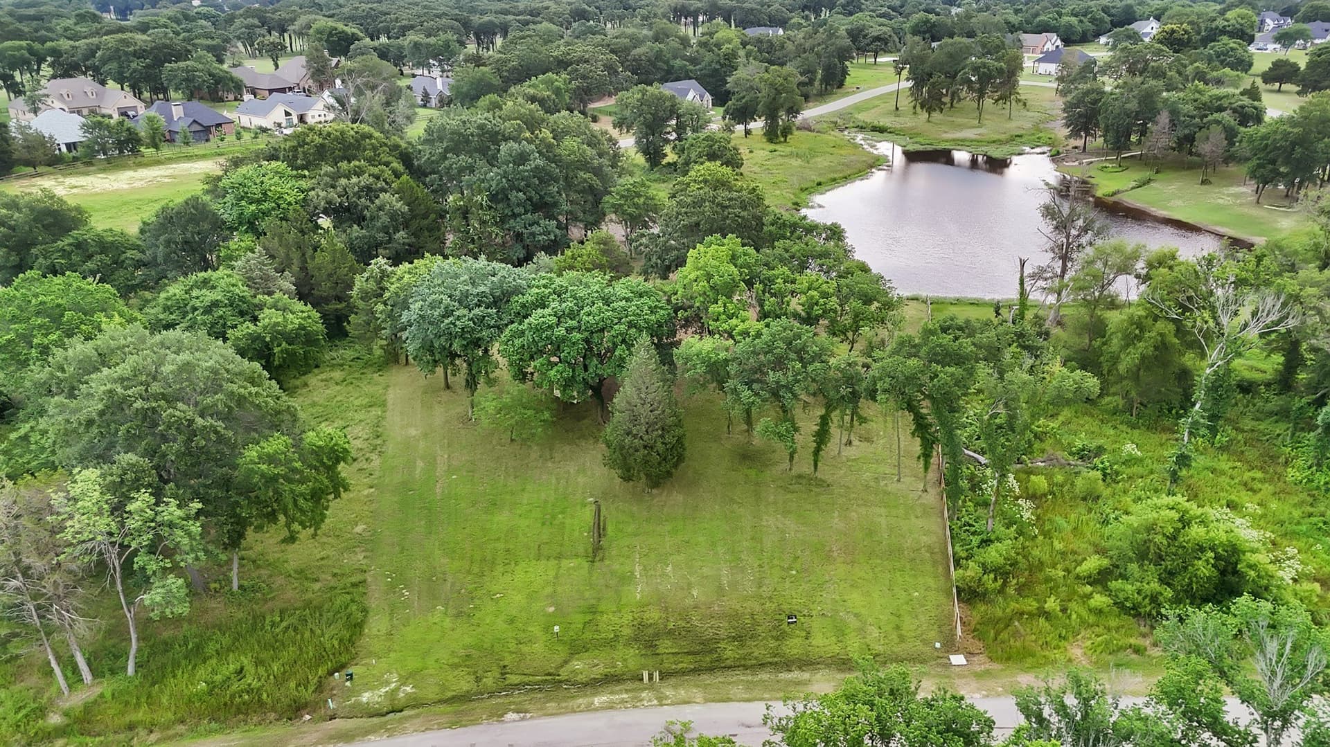 0.77 acres in Kaufman County - photo 17