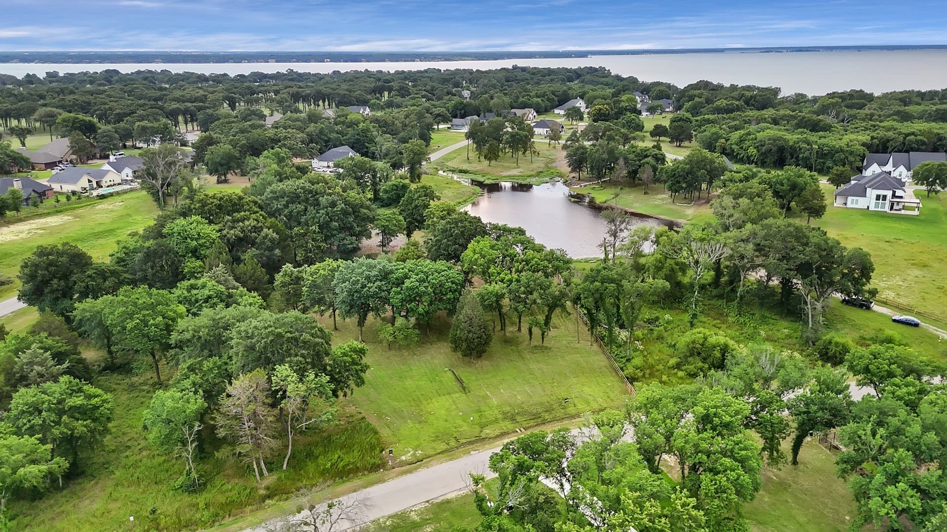 0.77 acres in Kaufman County - photo 16