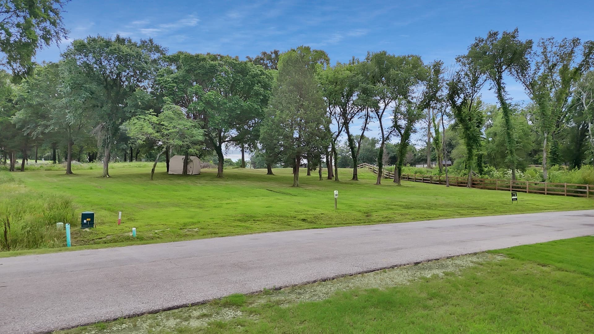 0.77 acres in Kaufman County - photo 18