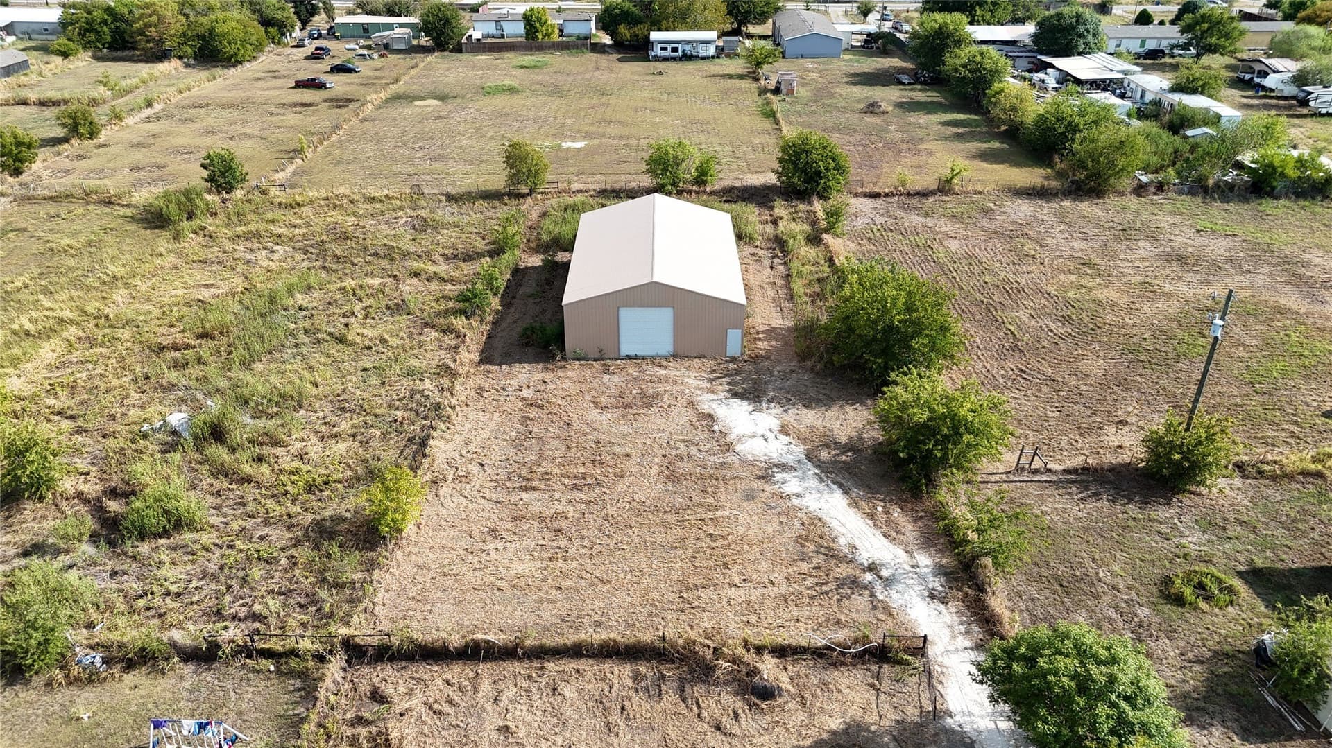 0.94 acres in Johnson County - photo 7