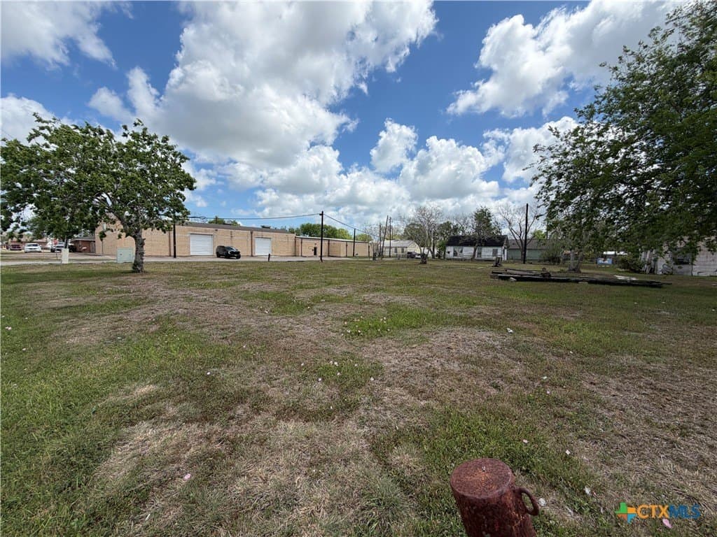 0.27 acres in Calhoun County gallery image 2
