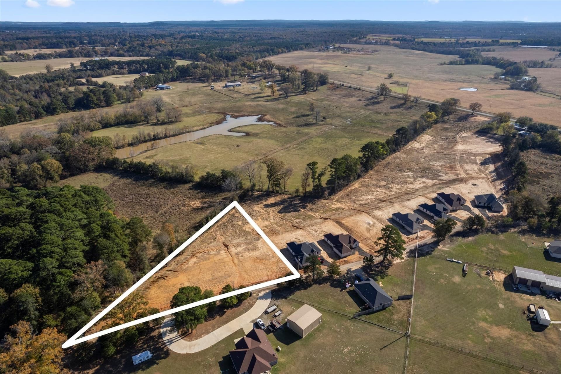 1.17 acres in Camp County gallery image 3