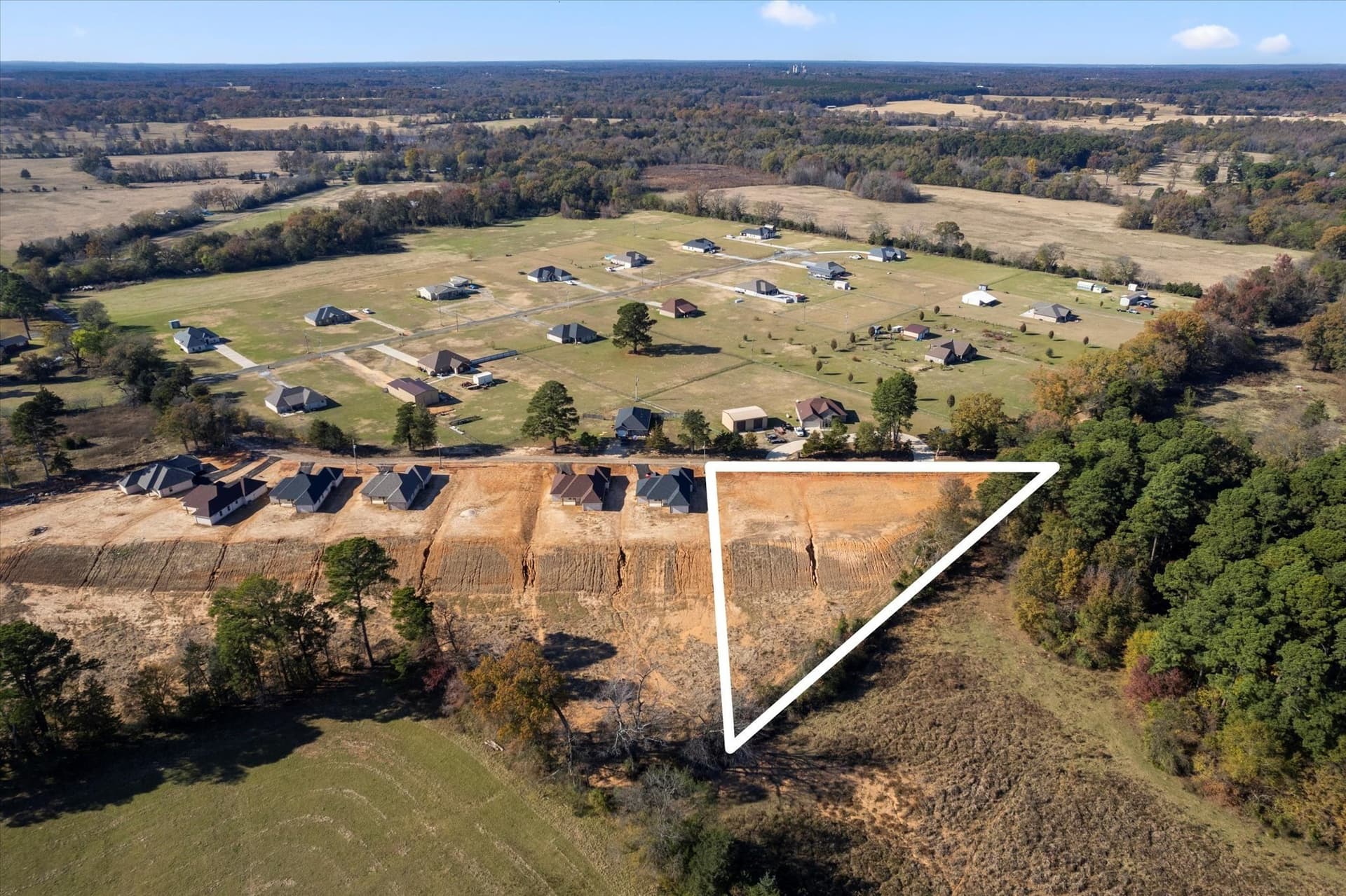 1.17 acres in Camp County gallery image 2