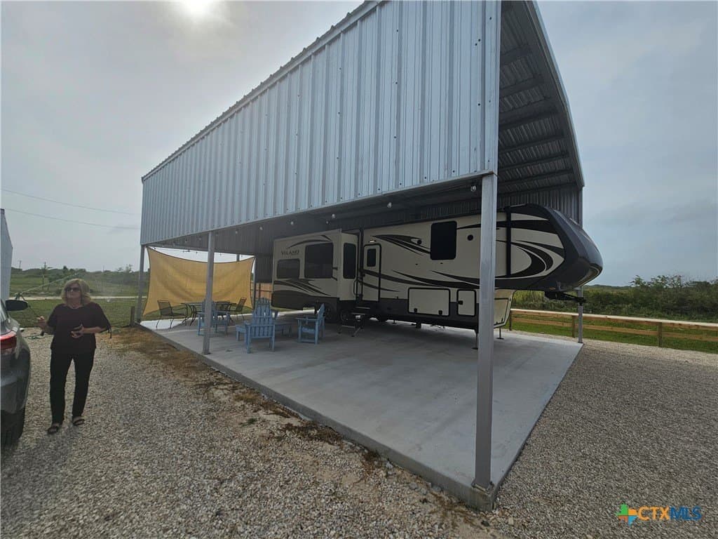 0.21 acres in Calhoun County - photo 9