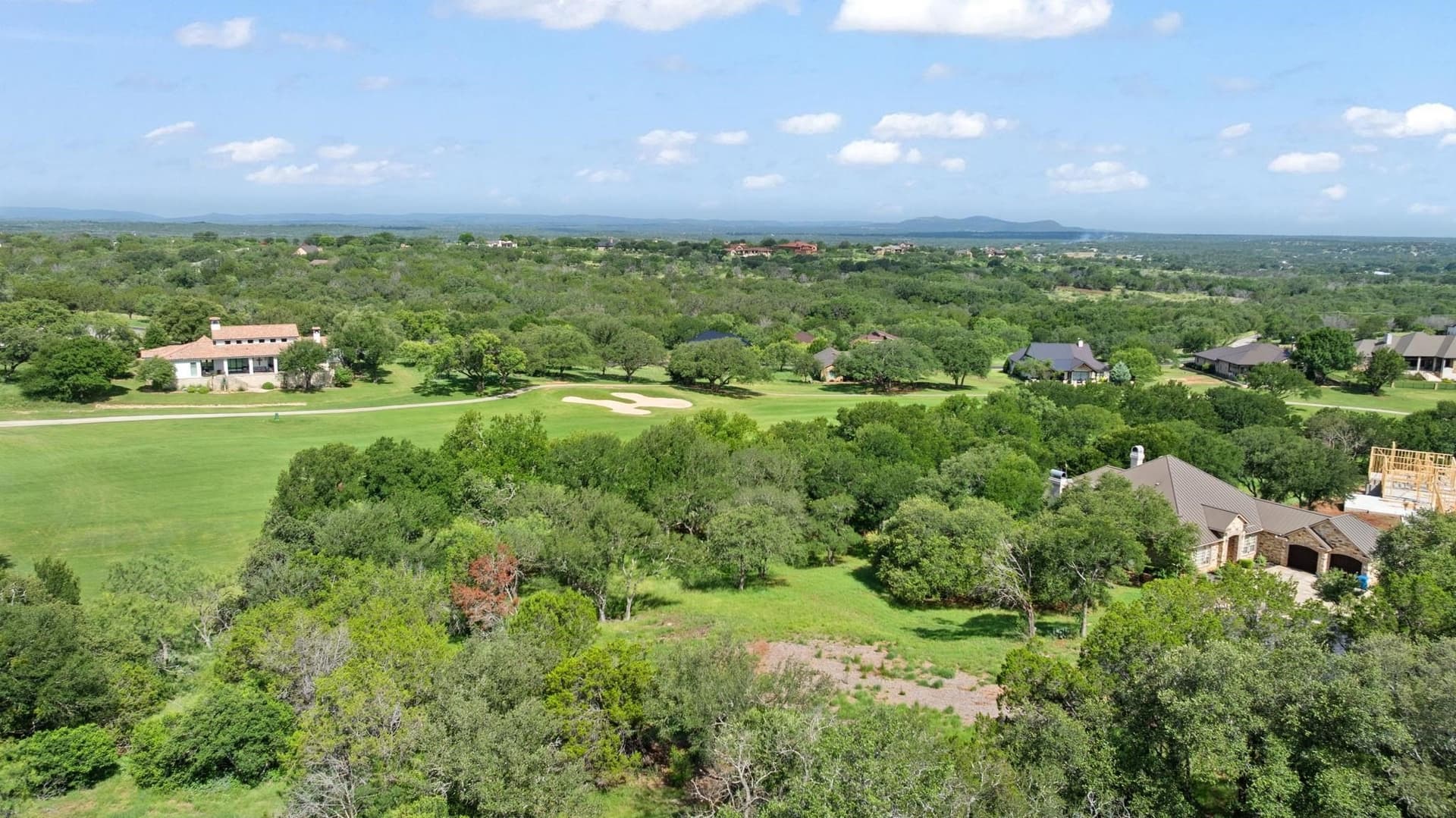 0.33 acres in Llano County gallery image 3