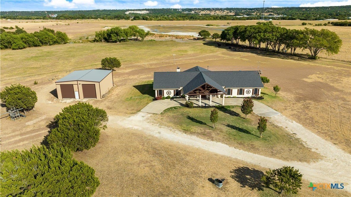 105.49 acres in Bell County - photo 40