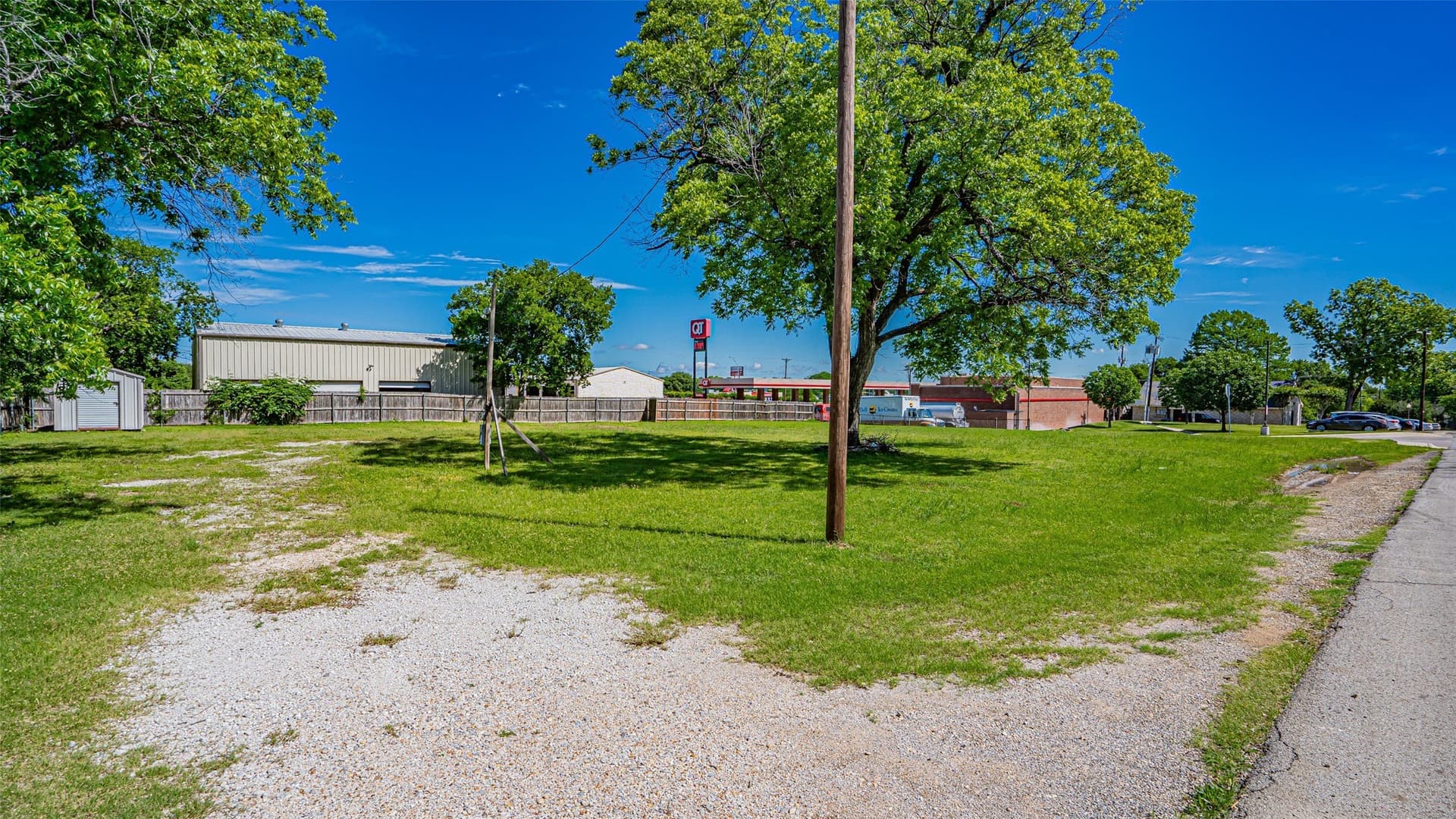 0.39 acres in Johnson County - photo 18