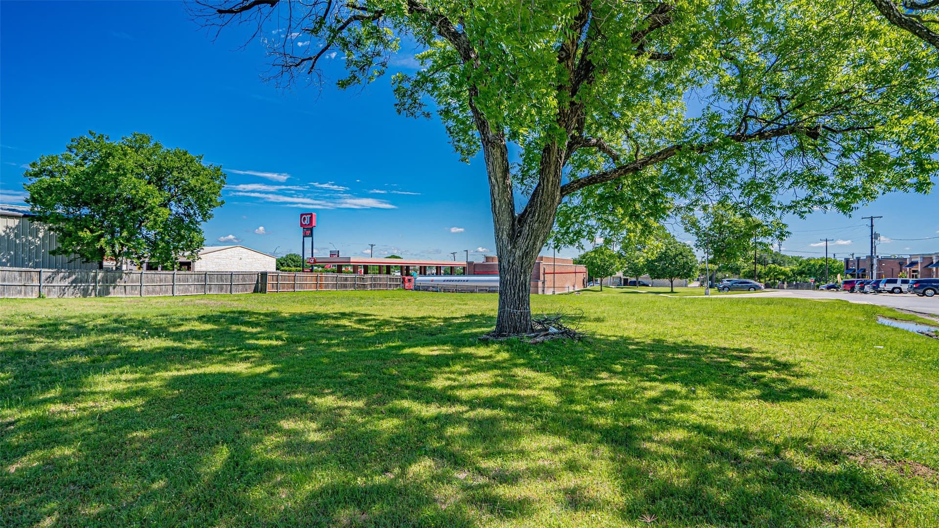 0.39 acres in Johnson County - photo 29