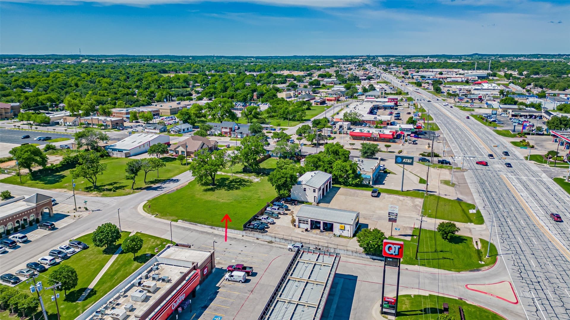 0.39 acres in Johnson County - photo 6