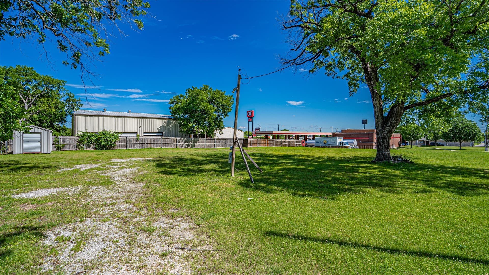 0.39 acres in Johnson County - photo 19