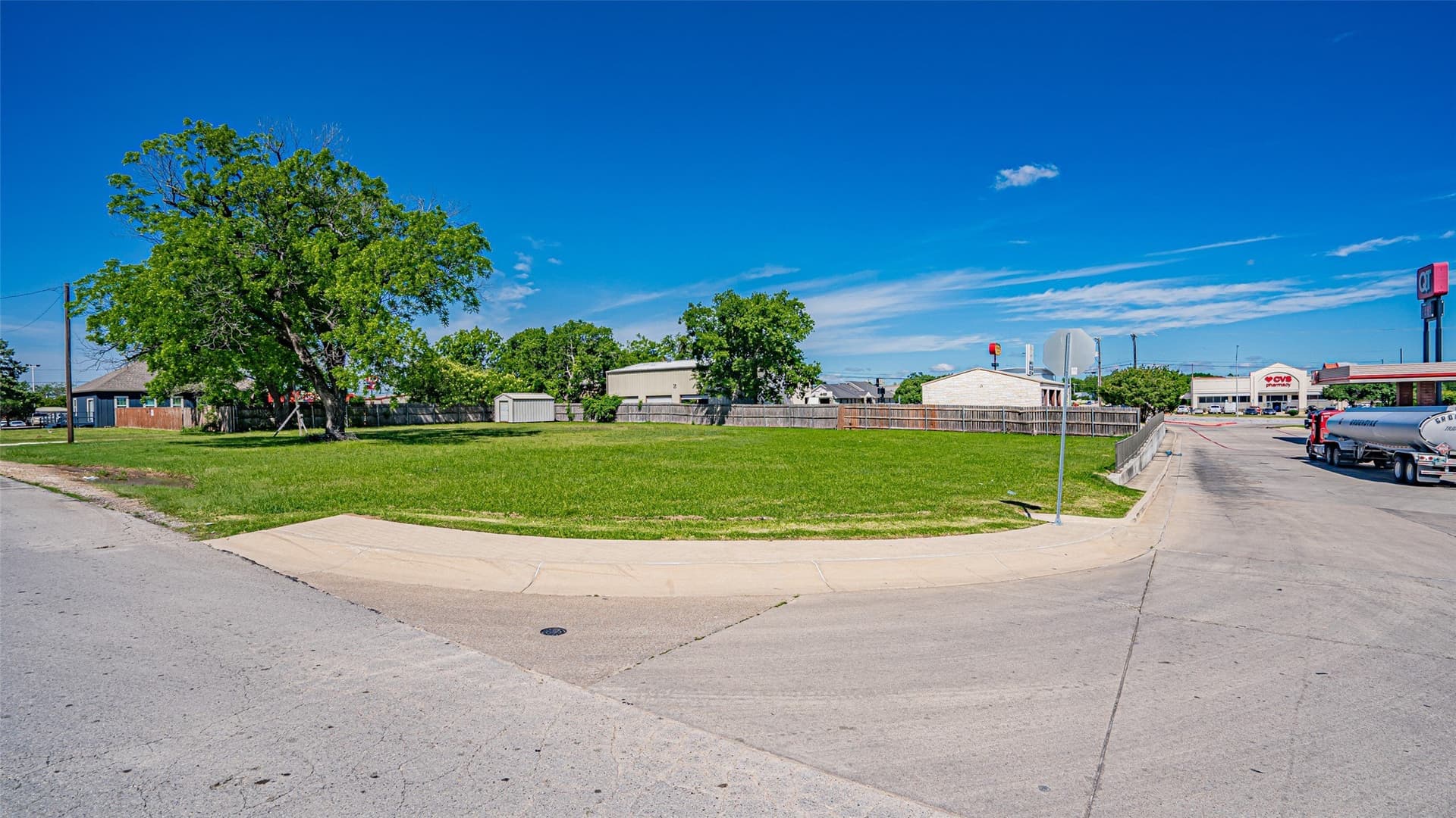 0.39 acres in Johnson County - photo 26