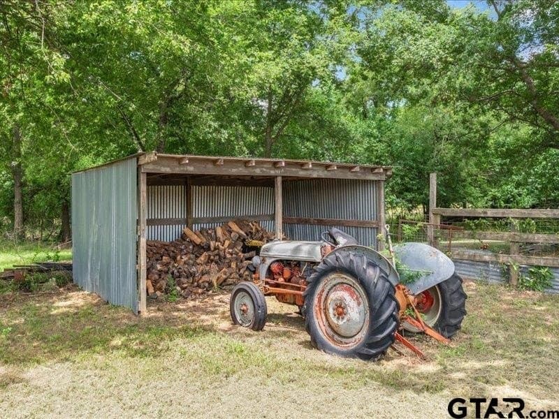 21.58 acres in Van Zandt County - photo 40