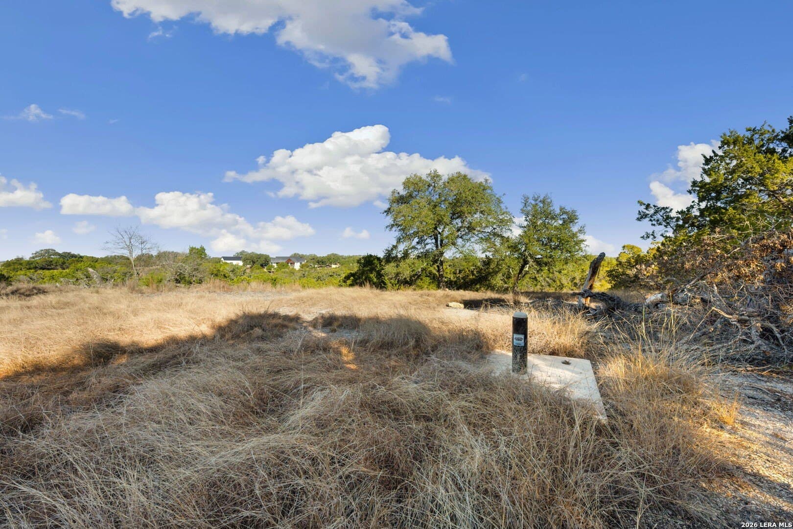 5.62 acres in Bandera County - photo 6