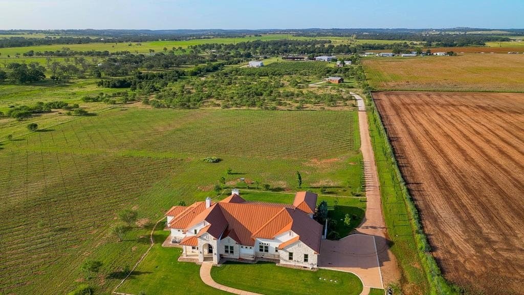 59.83 acres in Gillespie County - photo 19