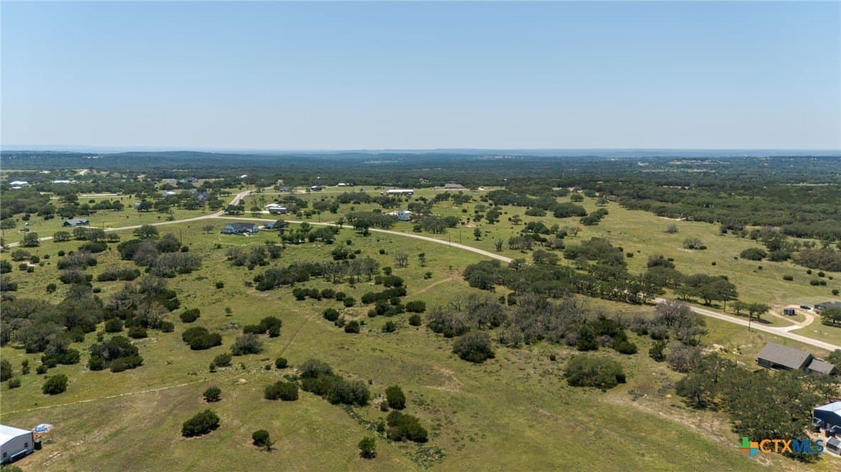 5 acres in Burnet County gallery image 4