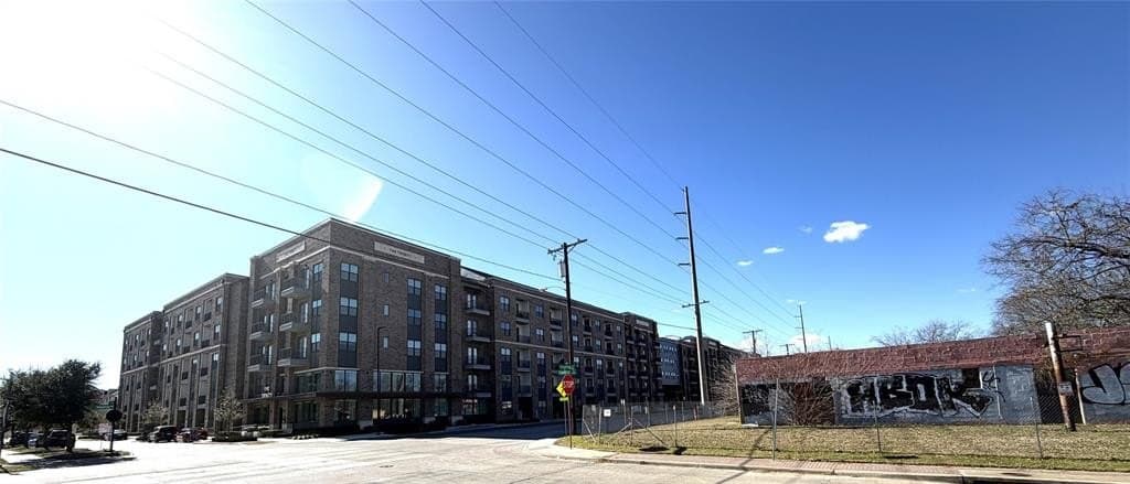 0.33 acres in Dallas County