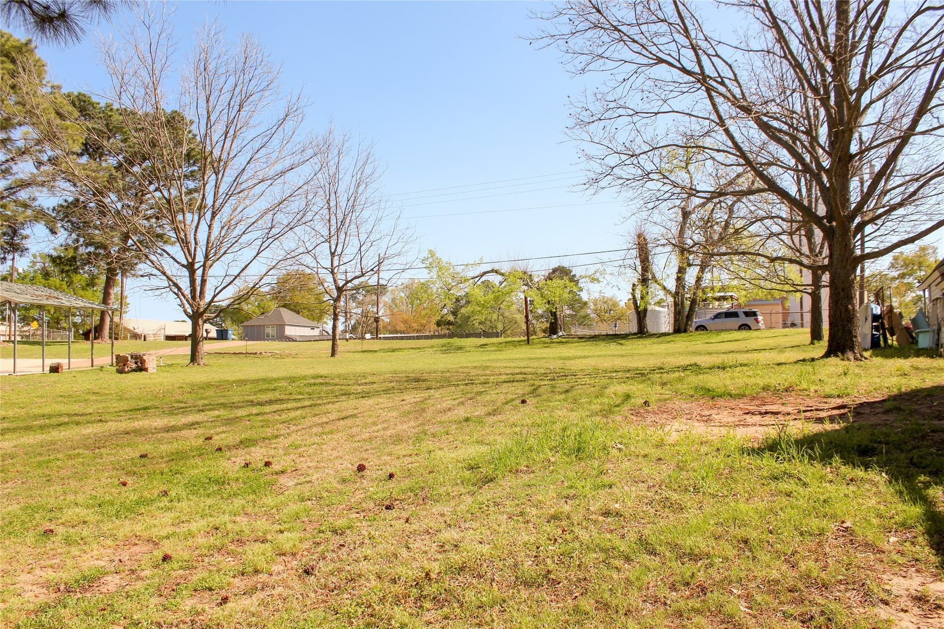 0.27 acres in Henderson County - photo 8