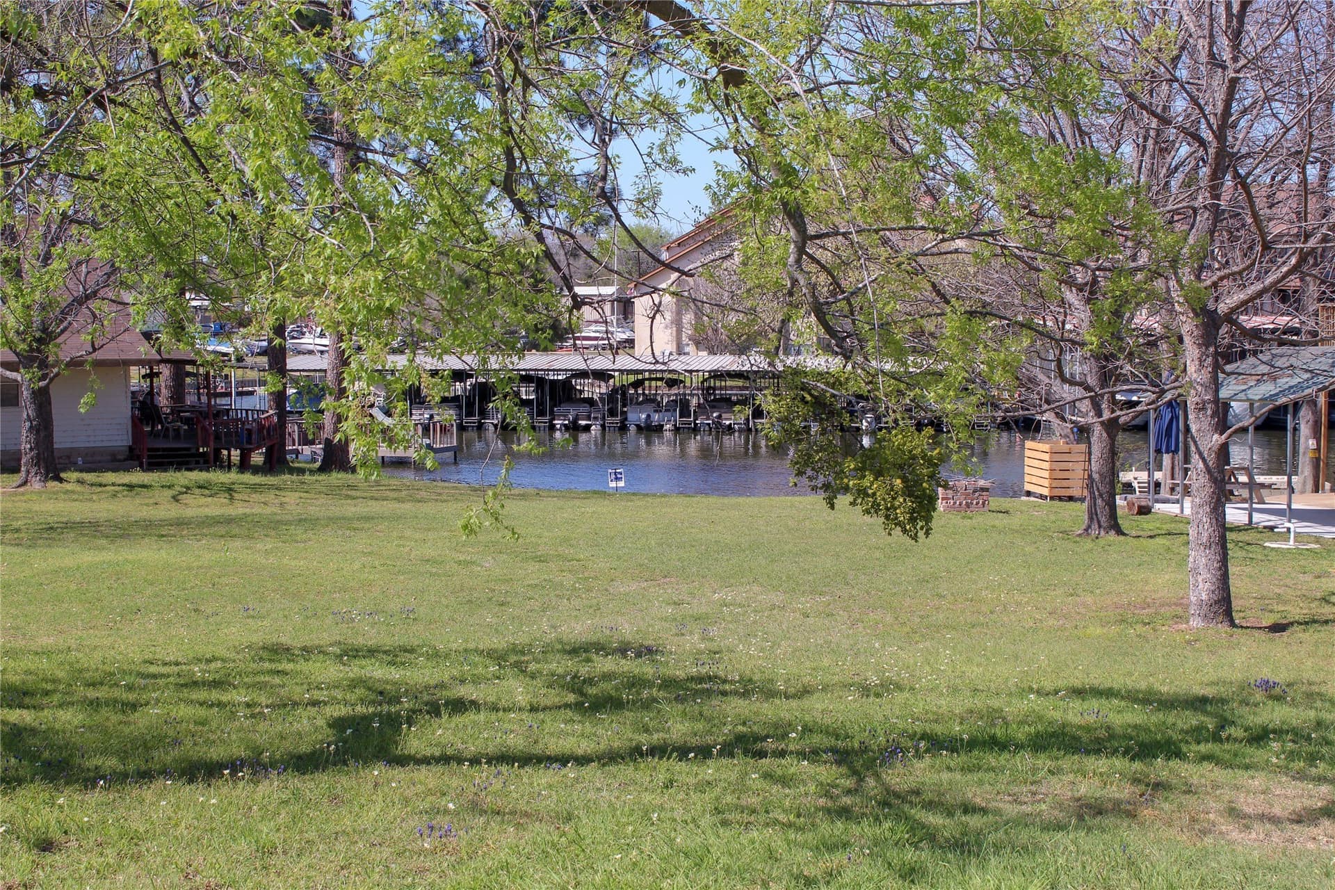 0.27 acres in Henderson County - photo 7
