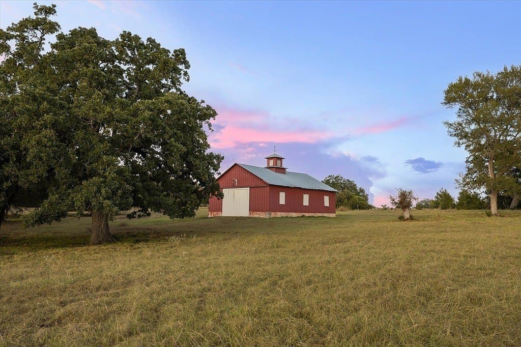 62.43 acres in Fayette County gallery image 3