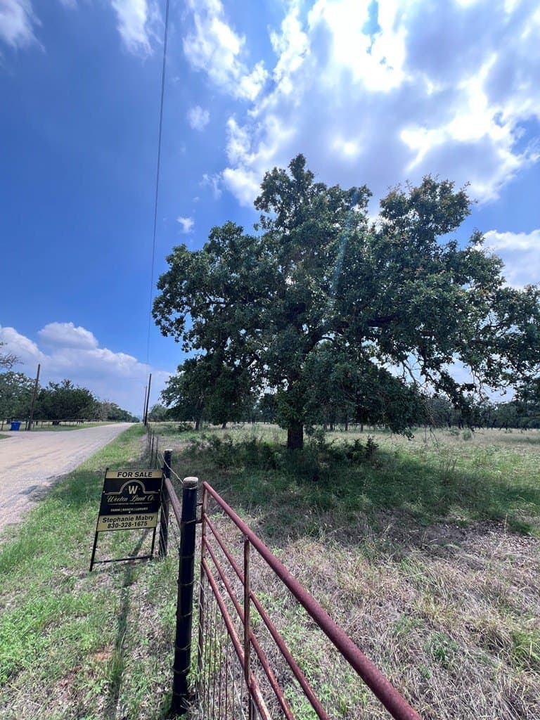 5.7 acres in Gillespie County - photo 12