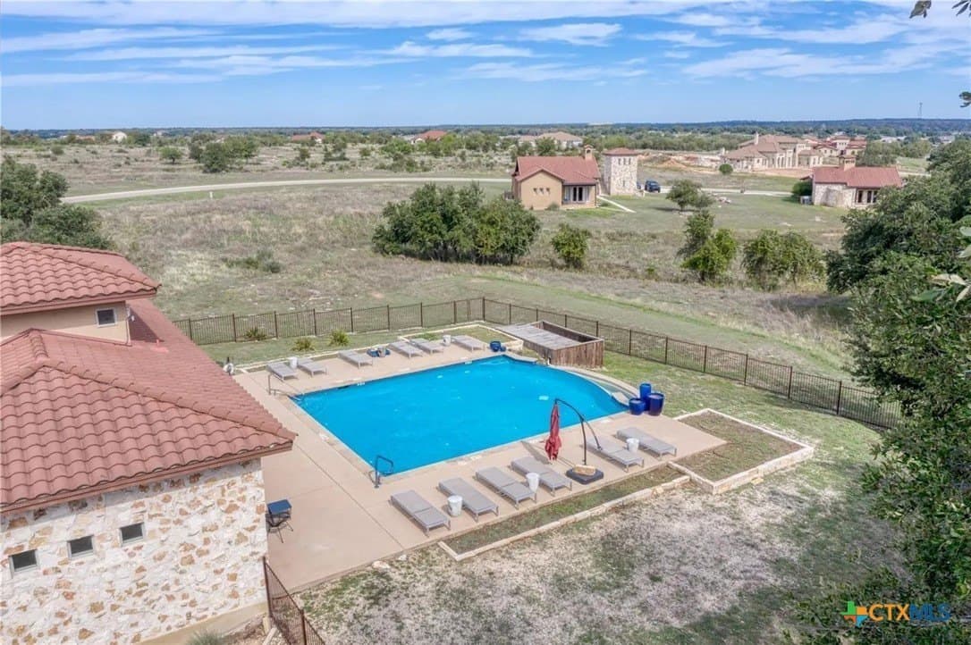 1.2 acres in Williamson County - photo 8