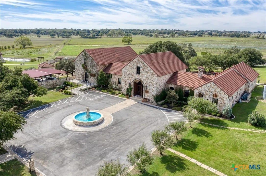 1.2 acres in Williamson County featured view