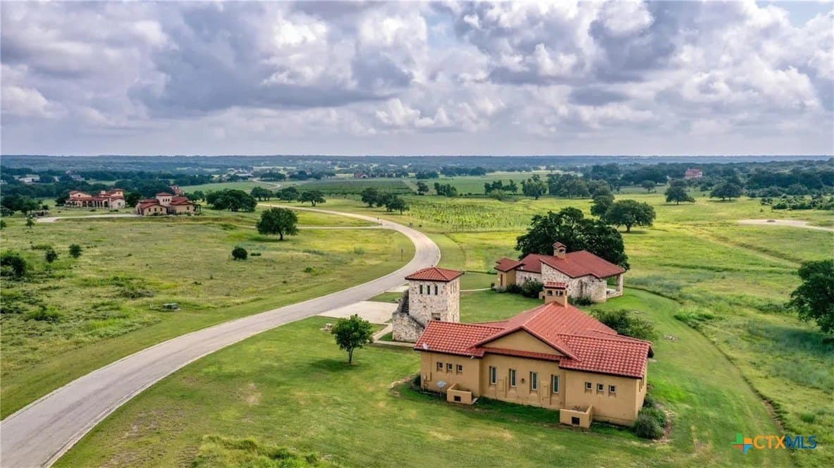 1.2 acres in Williamson County - photo 9