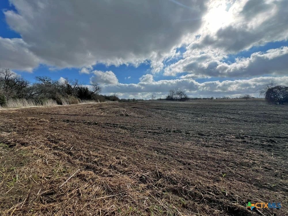 18.02 acres in Williamson County featured view