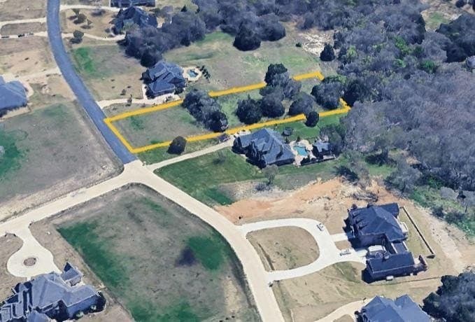 1.03 acres in Collin County gallery image 2