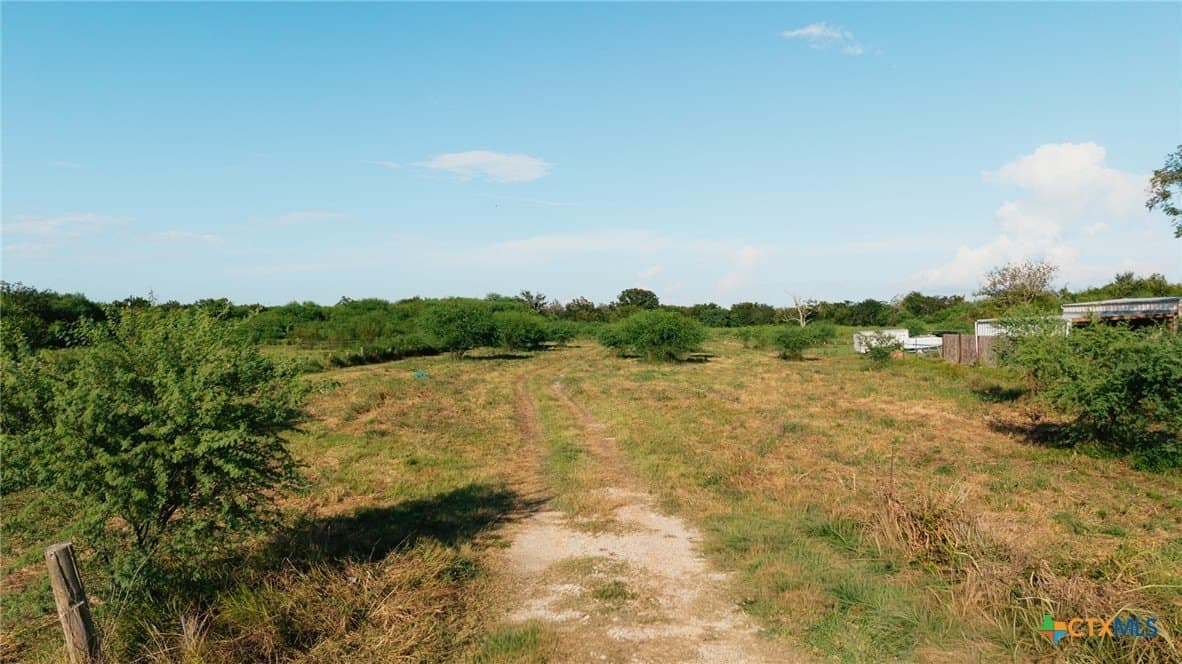 7.34 acres in Victoria County gallery image 3