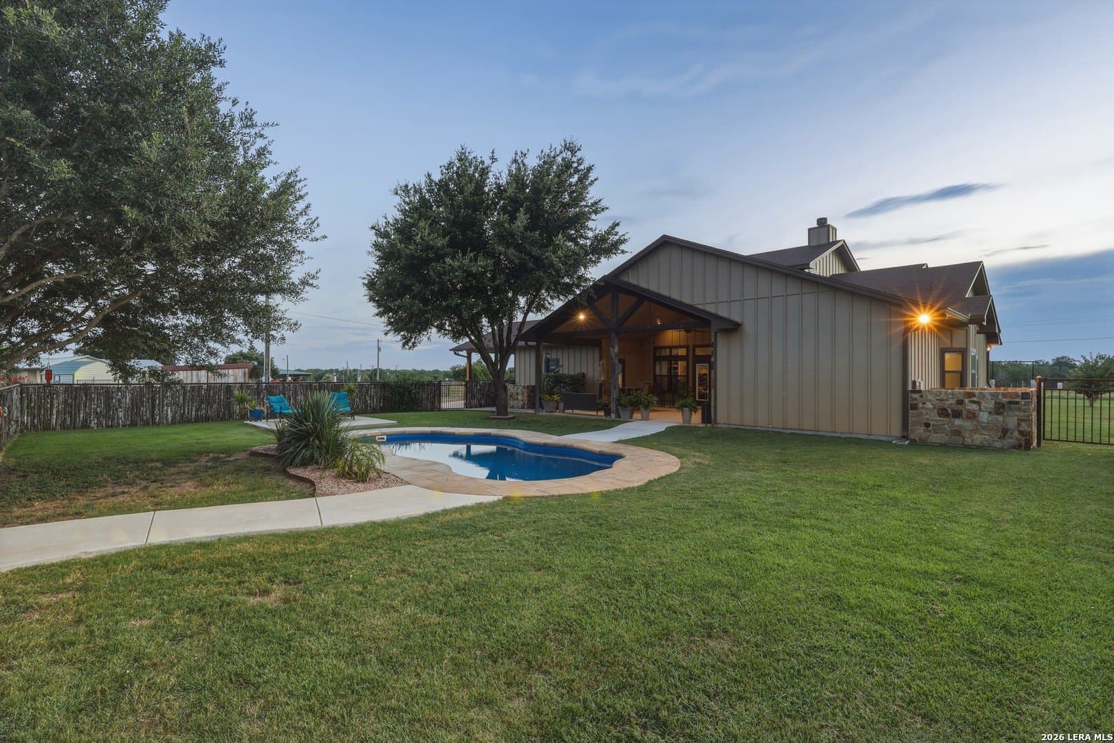 8 acres in Guadalupe County - photo 21