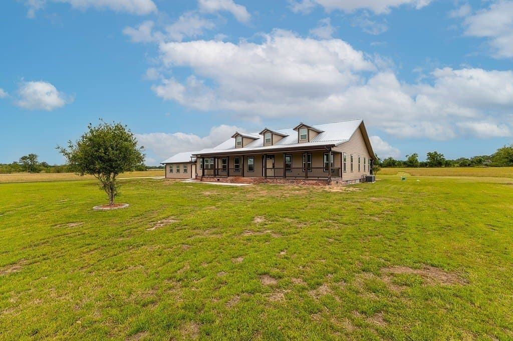 3.76 acres in Waller County - photo 30