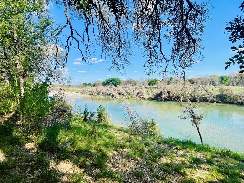 21.74 acres in Kimble County - photo 13