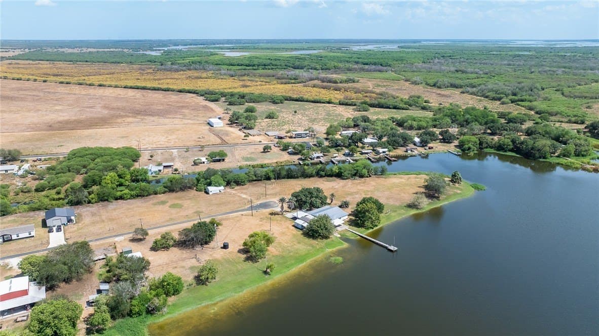 0.37 acres in Live Oak County - photo 9